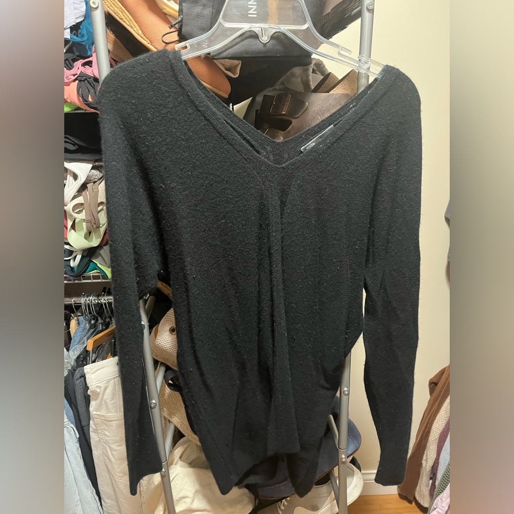 Vince Black V-Neck Cashmere Sweater